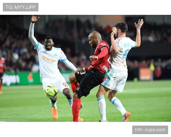 兰斯联赛表现回暖，状态回升迎战新挑战