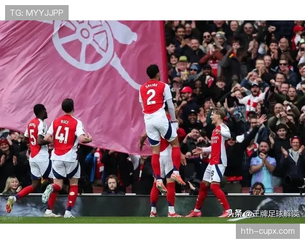 阿森纳防线稳固状态回升，争冠希望重燃