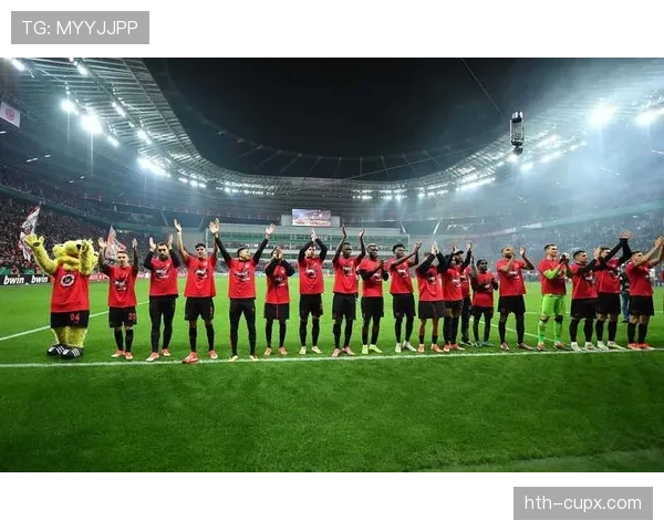 勒沃库森本赛季德甲表现稳健，竞争力持续提升