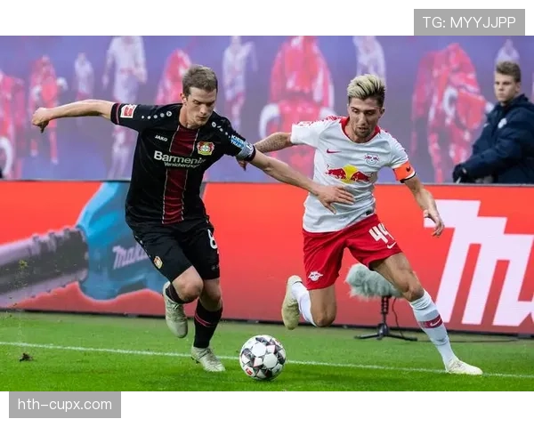 勒沃库森近期德甲逆转表现稳健,竞争力持续提升 勒沃库森近期德甲逆转表现稳健,竞争力持续提升