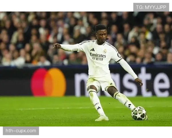 卡马文加:皇马多面手中场定位如何趋于稳固 卡马文加:皇马多面手中场定位如何趋于稳固