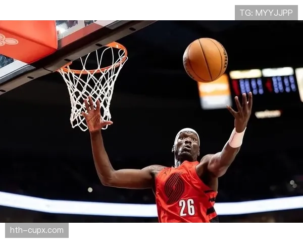 保罗·皮尔斯关键时刻单打效率提升引领球队攻防转换表现